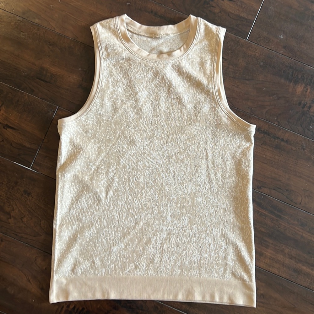 Lululemon Swiftly Breathe Relaxed Tank